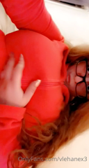 85671453_watch-me-take-these-soft-jiggly-knockers-out-next-post_0.mp4