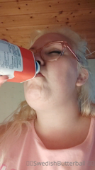 179705534_eeehm-i-may-have-gained-some-weight_3.m4v