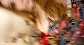 52165279_i-had-a-feast-to-my-face-last-night-courtesy-of-a-fan-gre_8.mp4