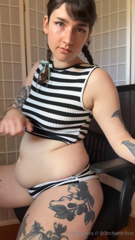 1631484155_oh-shit-whos-body-is-this_0.mp4