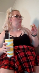198328525_pizza-burgers-fries-wings-and-milkshakes_0.mp4