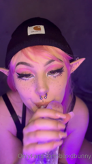 301644010_subby-goth-elf-gf-gives-u-head-for-funsies-i-dont-own_0.m4v