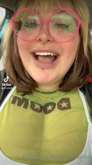 655757688_new-hair-and-subtle-fangs-what-do-you-think_3.m4v