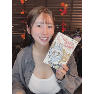FC配信ありがと〜今日も楽しかったよ⸜(- ́꒳`-)⸝配信後にラブブ開封動画撮りました何色が当たったかは後日TikTo_2025-10-21_065201_ako_kimu_6155.jpg