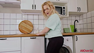 swe002-24825-720.mp4