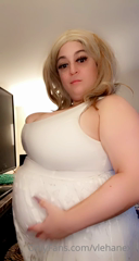 219476147_chubby-buffy-how-ever-will-she-be-able-to-fight-the-master-n_0.mp4