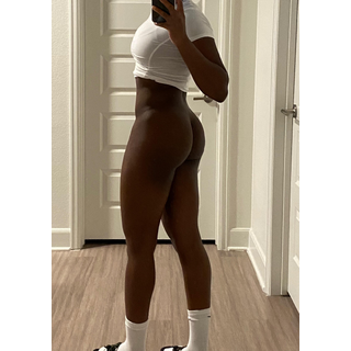8db70bd2e6352085795b067ab7a569f9.jpg
