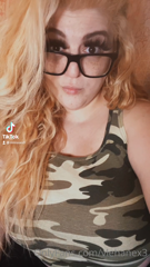 292212758_just-me-selling-out-to-tiktok-nbd_1.mp4