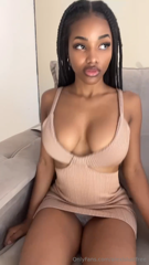 1310058458_busty-slut-make-her-vip-free-official-larissa-without-lim_0.mp4