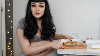 104929124_here-s-a-huge-30-minute-stuffing-video-that-i-think-you-all_0.m4v