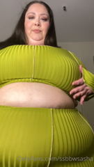 672170145_this-outfit-is-fucking-delicious-on-me-the-short-clip-is-m_0.m4v