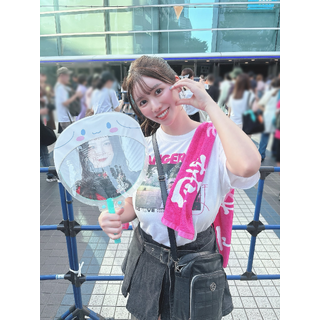 おつあこ今日は大大大好きなアンジュルムのライブで朝から横アリに行ってきましたリーダーの上國料萌衣ちゃんの卒業ライブだっ_2025-06-18_061554_ako_kimu_4447.jpg