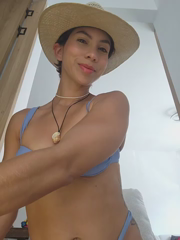 Alice_Barry_2026-10-14_21-39-54_024.mp4