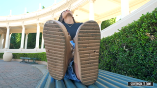 Videos Page 5 ScreenSoles-02.mp4