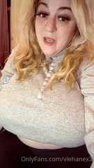 466738414_swipe-for-tits_0.mp4