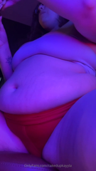 0i252xglkl8776k3i3q8n_source.mp4