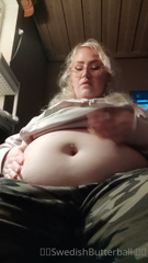 377572168_short-and-full-of-belly-this-video-and-me_0.mp4