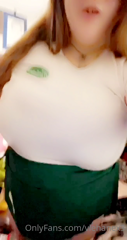 64223798_totally-picturing-that-merlottes-waitress-tits-bouncing-in_0.mp4
