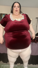 852142861_the-stuffing-sessions-have-clearly-been-having-an-effect-on_0.mp4