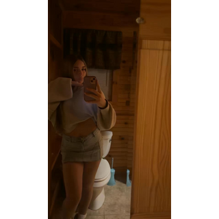 @mel327537-Videos-2026-02-01_1816-#fyp-#trending-#mirrorpic-7602039617331793183-3.jpeg