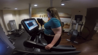 [C4S]Bonnie - UnfitFattyHitsTheGym.mp4