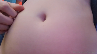 433092385_huff-hey-wanna-make-out-with-my-belly_0.m4v