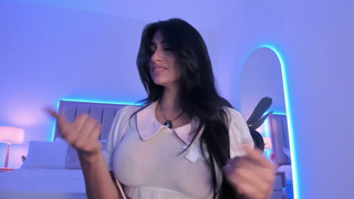 Taylor-Jonnees_Stripchat_20260616_191343.mp4
