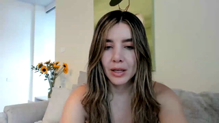 LauraVega_Myfreecams_20260617_165338.mp4