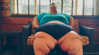 1656412207_updated-embarrassing-moments-some-of-these-are-just-as-aw_0.mp4