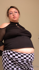 396591303_anyone-else-feel-like-a-bottomless-pit-when-they-are-sick-i_5.m4v