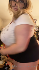 168044640_more-gems-of-my-gamer-self-my-belly-my-booty-my-titties-i_4.mp4