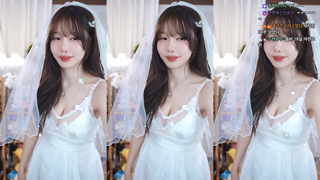 [Dance Cut] sooflower - 2024-12-26 05h59m42s (9753616).mp4