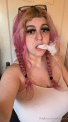1457180989_smoking-video-2_0.mp4