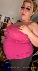 345268631_before-coke-and-mentos-bloat_0.mp4