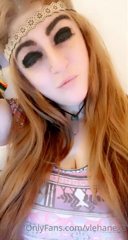 63862309_trippy-lil-hippie-and-her-big-ol-titties_2.mp4