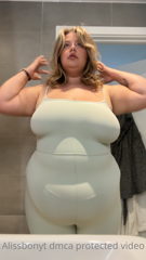 690005597_i-love-not-wearing-a-bra_0.m4v
