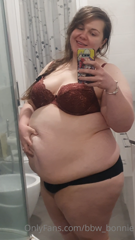 580094270_don-t-you-love-how-swollen-my-belly-is-after-a-huge-feast_0.m4v