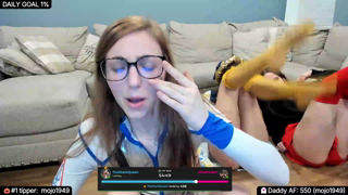 TheSharkQueen - Chat Room - MyFreeCams.mp4