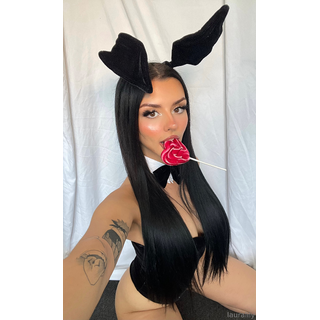 bambibrookss_1265423860_source.png