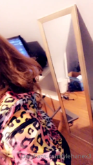 126976672_my-make-up-may-not-have-always-been-great-or-perfect-lmao-bu_24.mp4