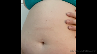 138621762_bloated-belly-gurgles_0.m4v