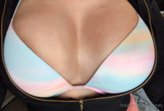 I saw a post mentioning it on Twitter and I had to see if I could still flex_ tiddy twerk since it's been so long! - 0iatl4jwlu96cdchpb5h0_sou_2313508566.m4v