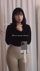 -고양이상이 좋다구 .. 😽 동생이 카메라로 찍고있었어요.. 케헴.. ㅎㅎ..#trend#meow#reels#집순이.mp4