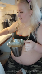 295494528_3000-calorie-snack_0.m4v