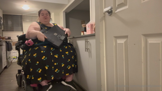 0hvmv18fa5fm1m3es5aom_source.mp4