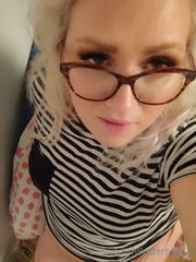 218957765_oh-hello_3.m4v