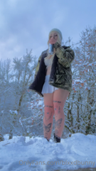 525657602_afterwards-i-gotta-film-some-stuff-with-that-crouch-angle_9.m4v
