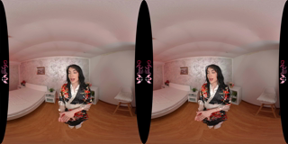 EPORNER.COM - [byOE4zGN2qK] Sweet Smooch VR (2160).mp4