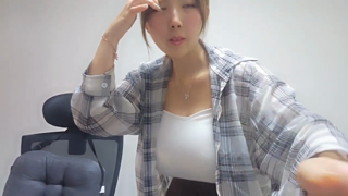 [Dance Cut] velvet_7 - 2025-02-20 07h07m23s (xr3QluntBo8).mp4