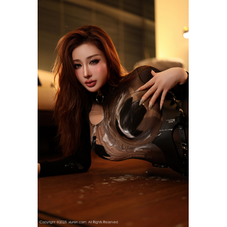 XIUREN-No.10210-Did-Leilei-wake-up-MissKON.com-012.jpg